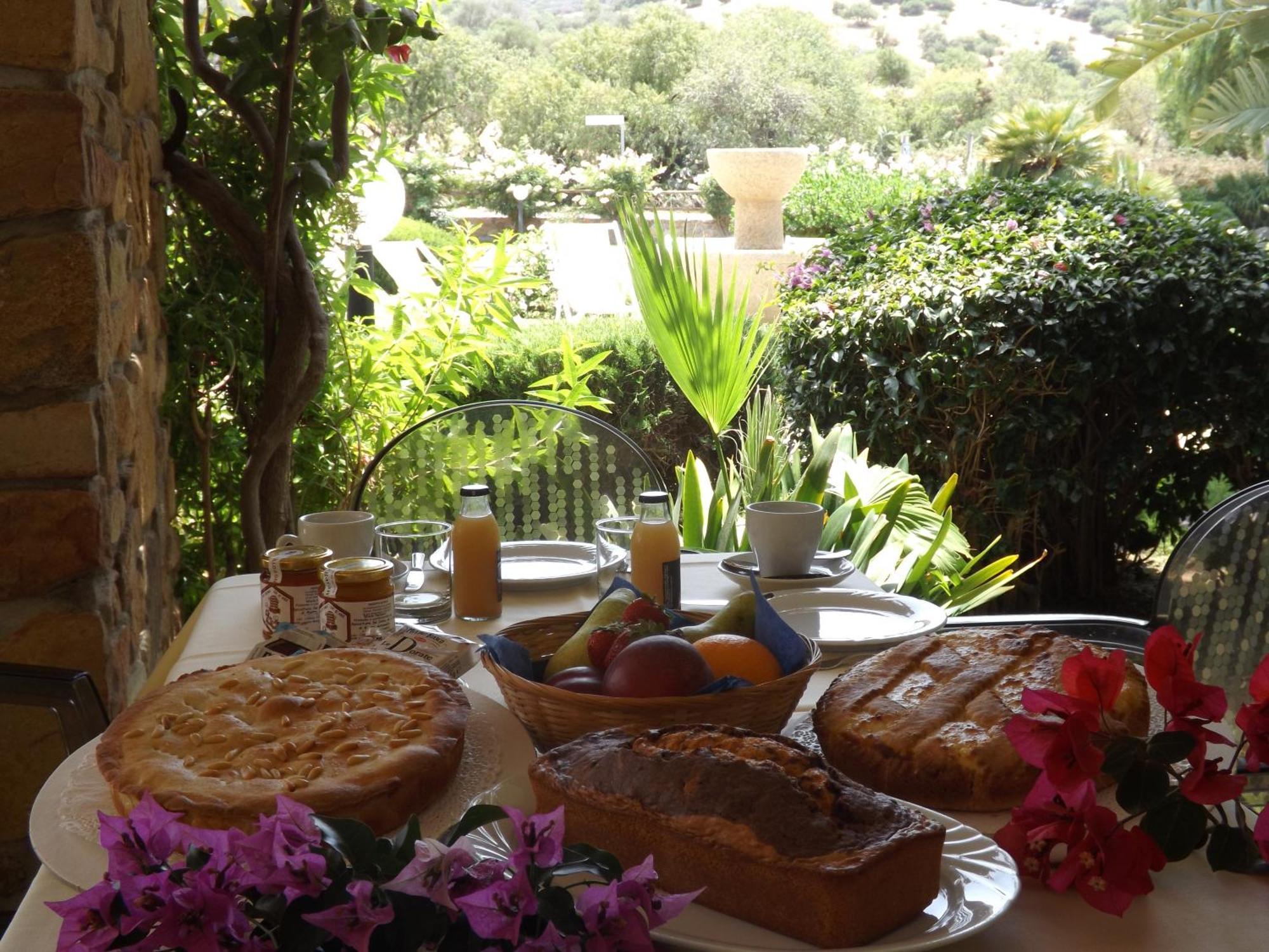 Le Anfore Hotel Villasimius Kültér fotó