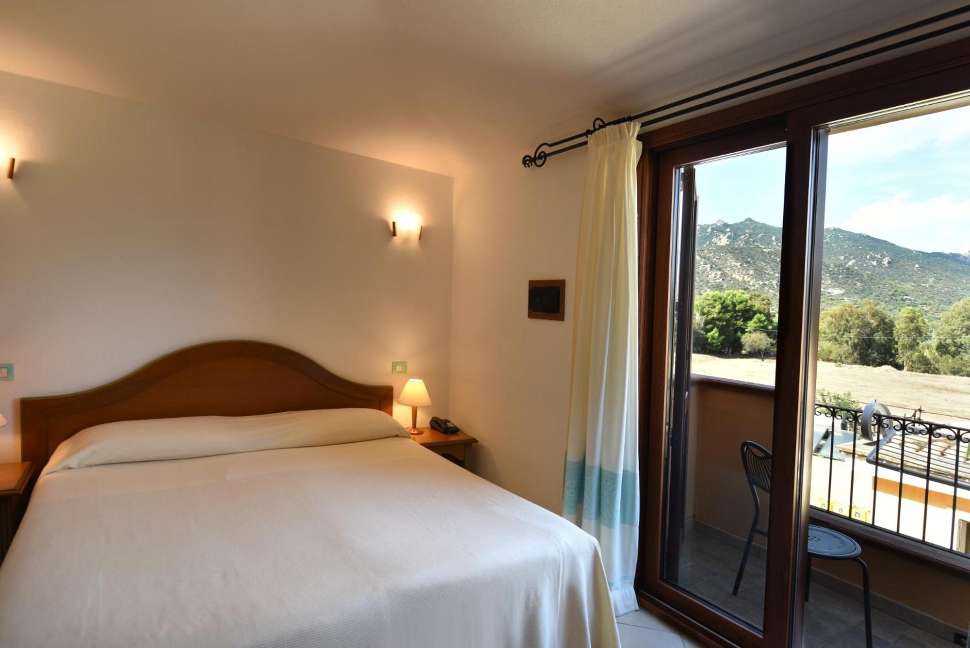 Le Anfore Hotel Villasimius Kültér fotó