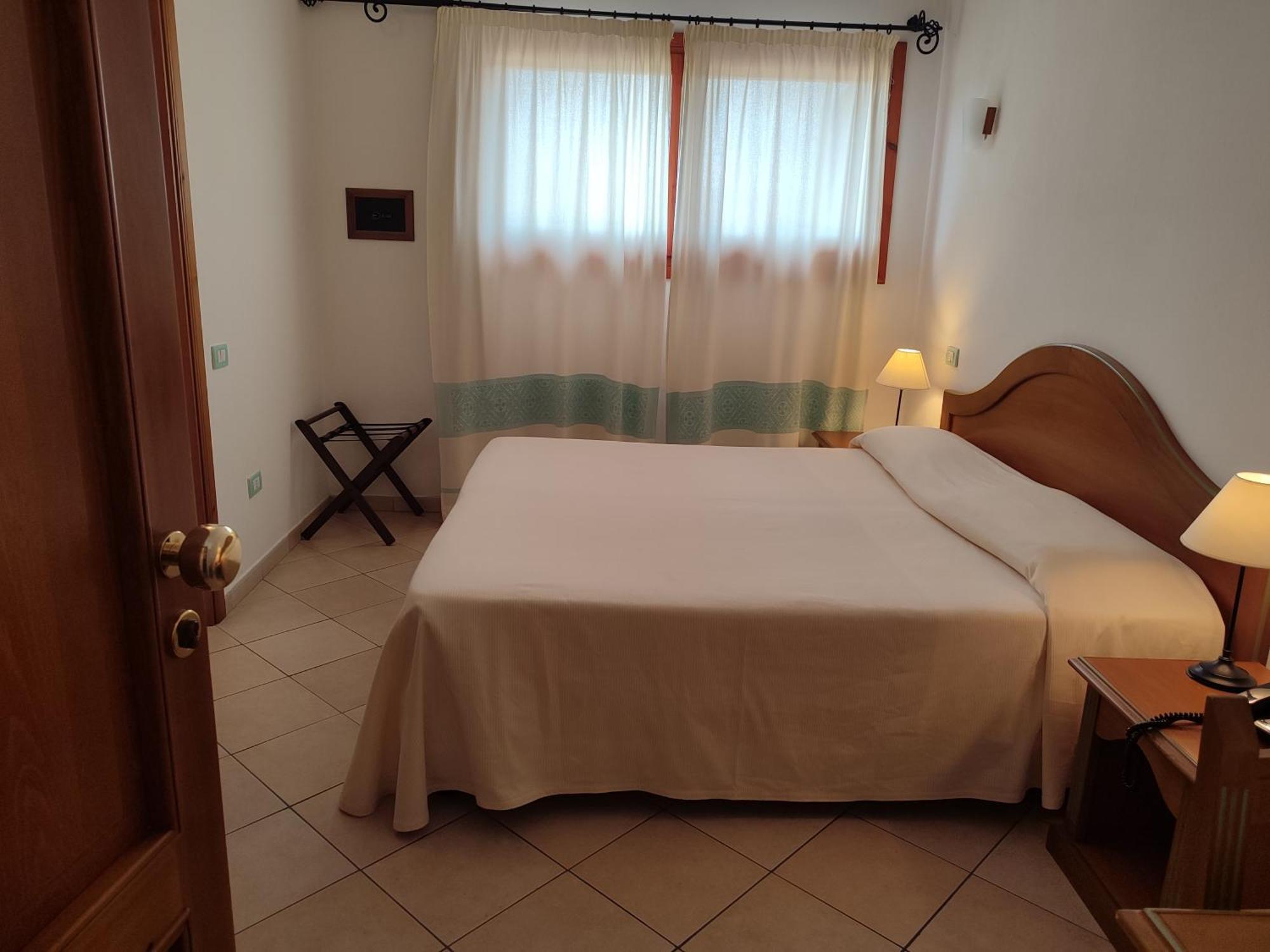 Le Anfore Hotel Villasimius Kültér fotó