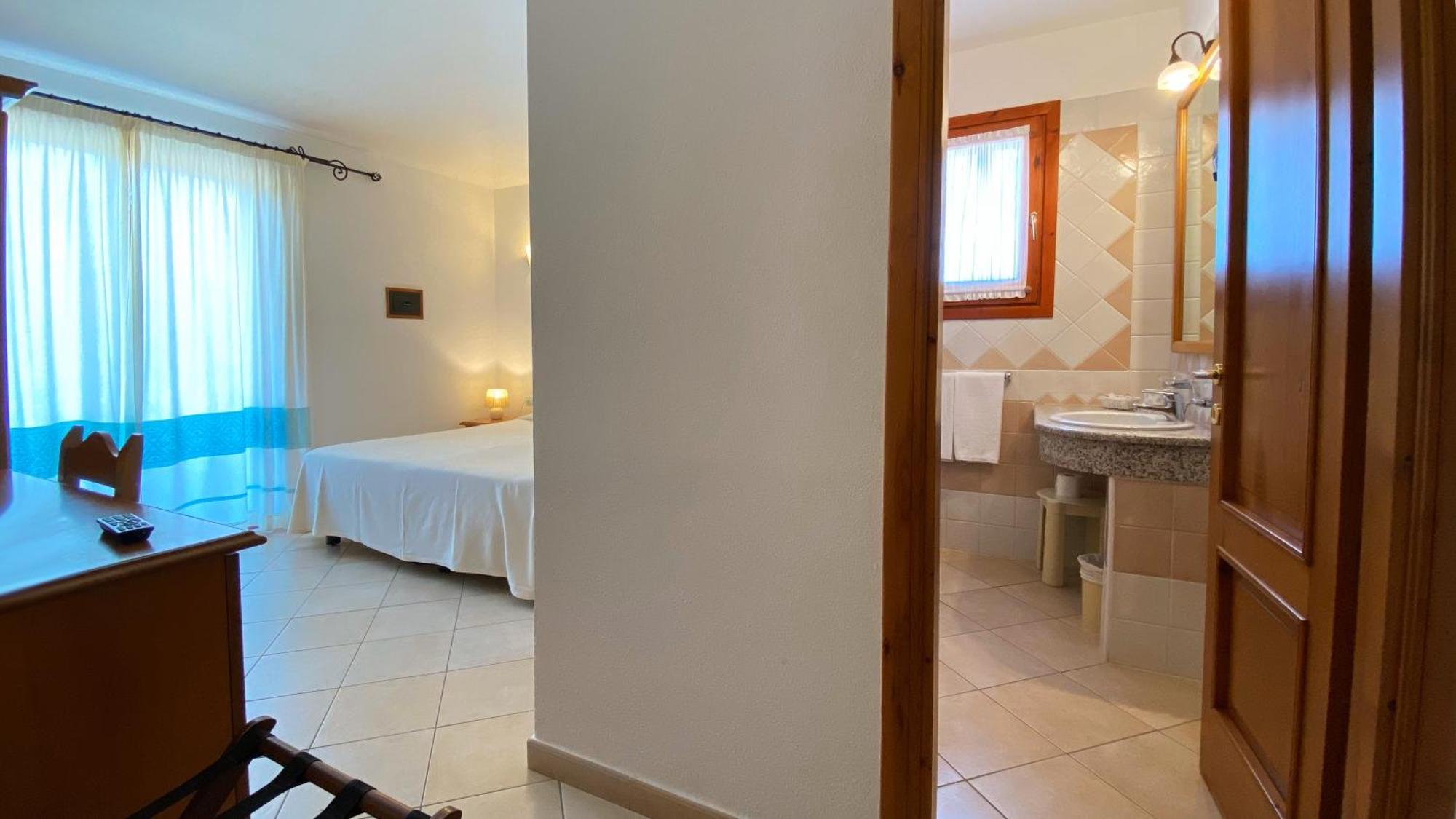 Le Anfore Hotel Villasimius Kültér fotó
