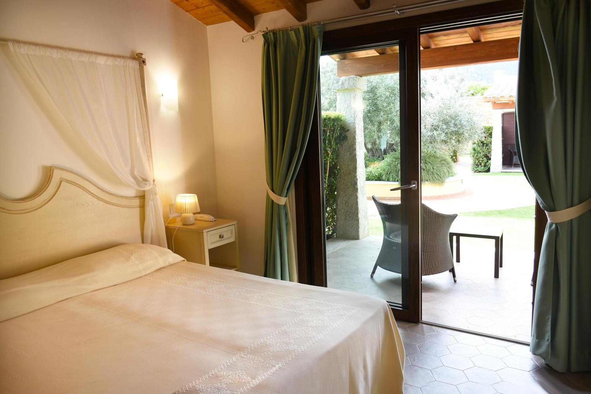 Le Anfore Hotel Villasimius Kültér fotó